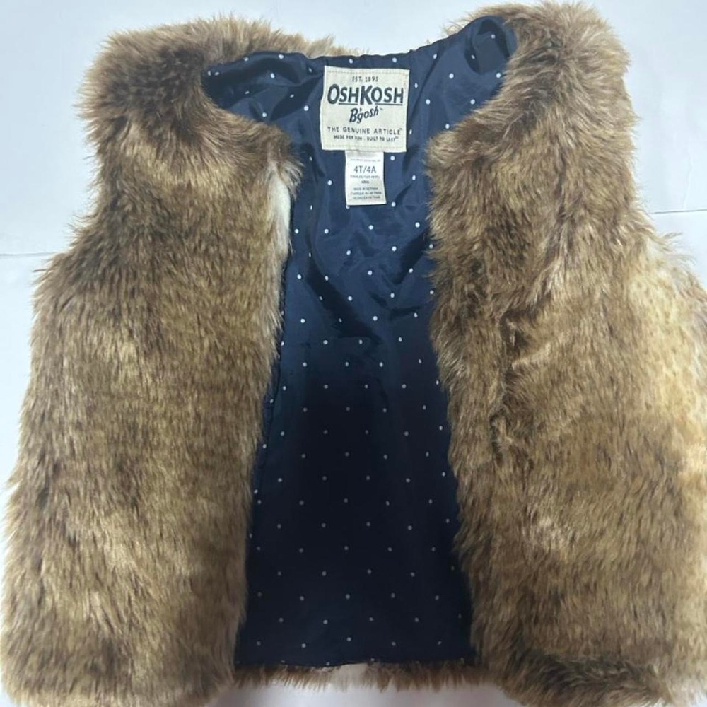 OshKosh B'gosh navy blue polka dot vest with faux fur trim size 4T